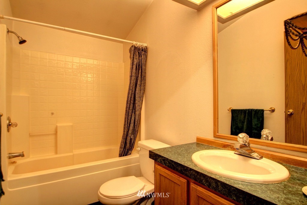 6491 Little Big Horn Road Maple Falls, WA 98266 - Photo 17 of 25 Gallery Image 17