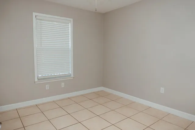 $1,750 | 309 Green Oak Drive, Crestview, FL 32539