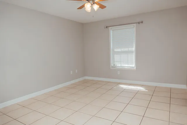 $1,750 | 309 Green Oak Drive, Crestview, FL 32539