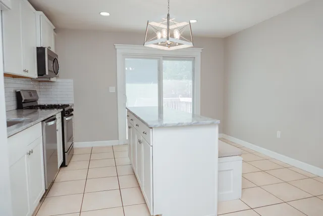 $1,750 | 309 Green Oak Drive, Crestview, FL 32539