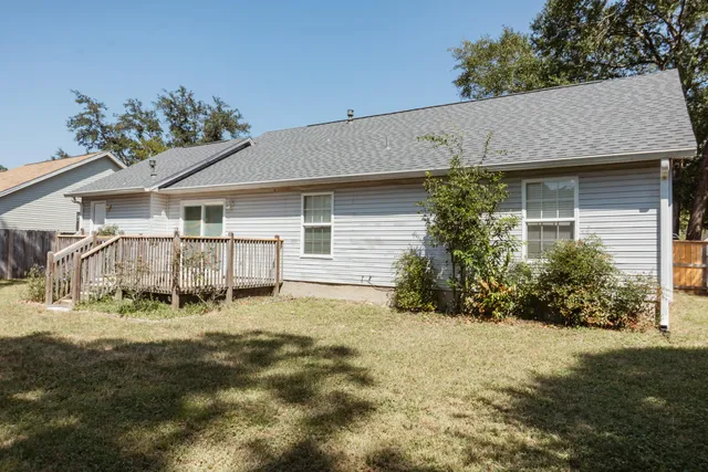$1,750 | 309 Green Oak Drive, Crestview, FL 32539
