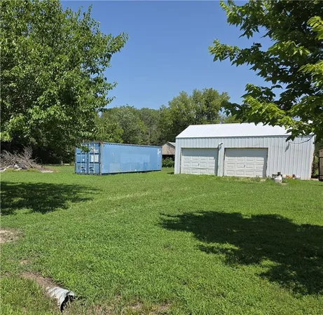 $80,000 | 327 North 4th Street, Quenemo, KS 66528