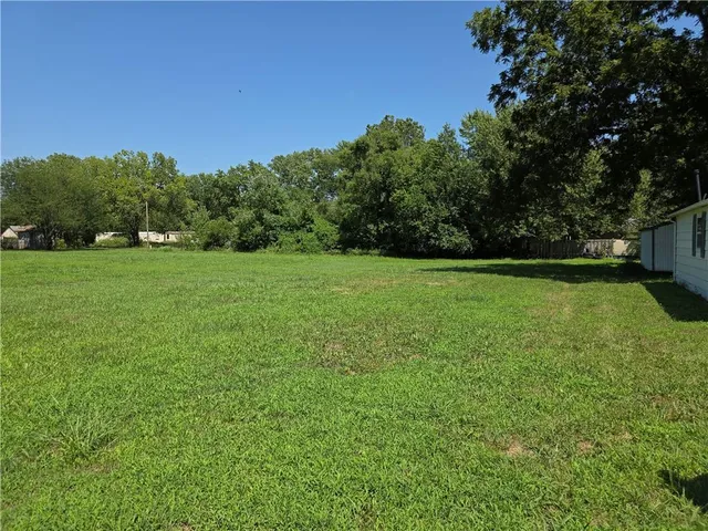 $96,000 | 327 North 4th Street, Quenemo, KS 66528