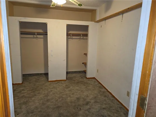 $80,000 | 327 North 4th Street, Quenemo, KS 66528