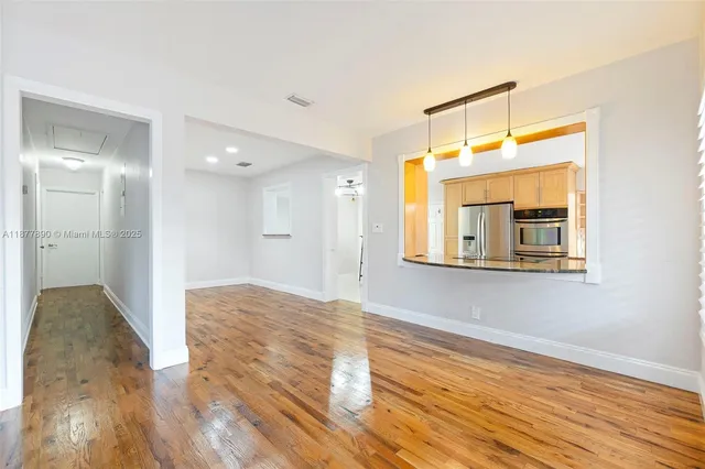 $789,900 | 1834 Northeast 34th Street, Oakland Park, FL 33306