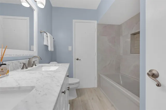 $789,900 | 1834 Northeast 34th Street, Oakland Park, FL 33306