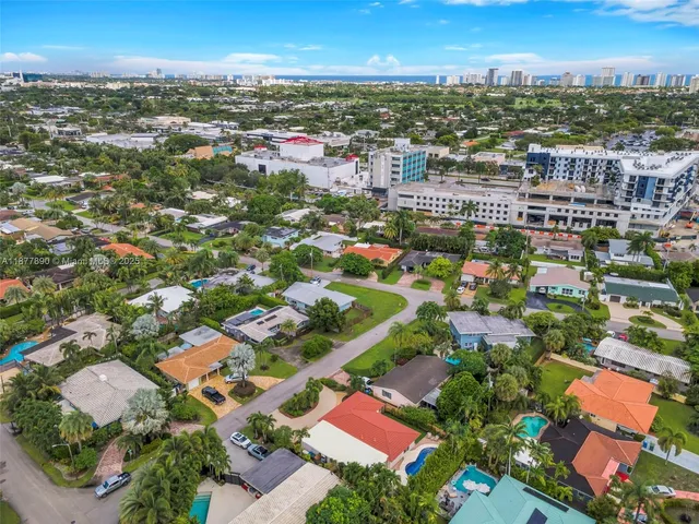 $789,900 | 1834 Northeast 34th Street, Oakland Park, FL 33306