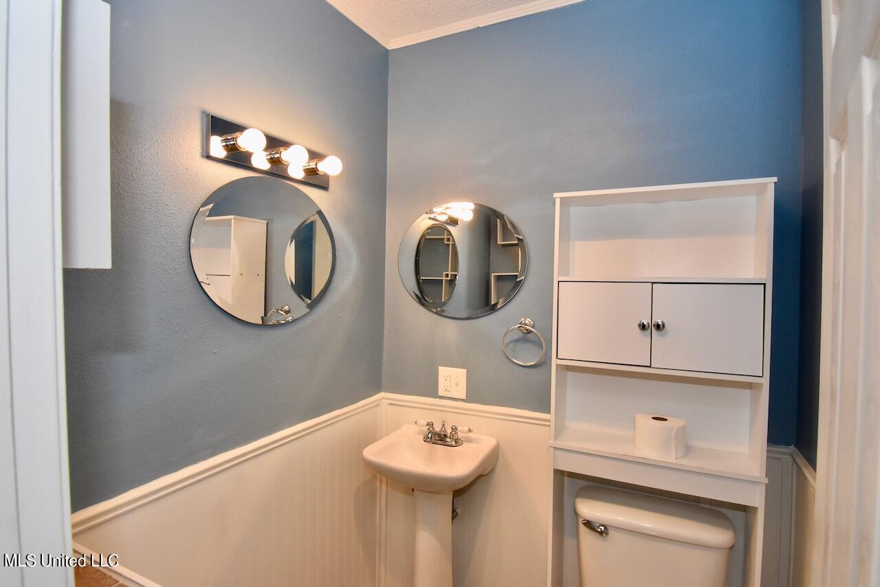 568 Magnolia Road, Unit B Lumberton, MS 39455 - Photo 13 of 21 DSC_1105