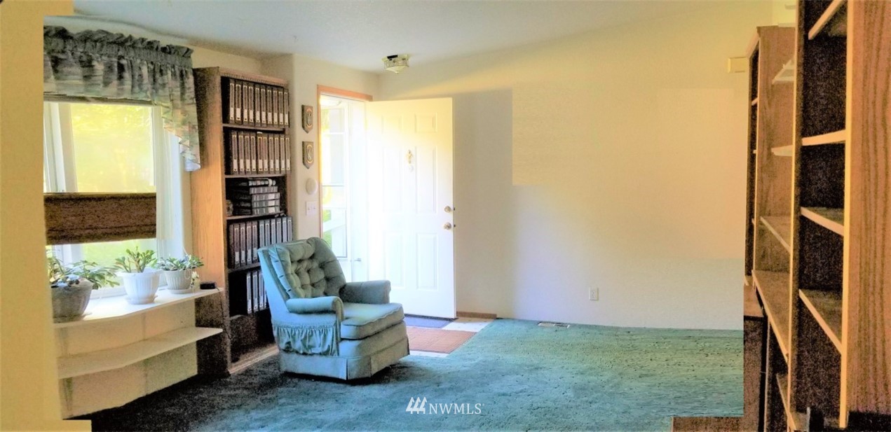 295 Beck Road Onalaska, WA 98570 - Photo 6 of 40 Gallery Image 6