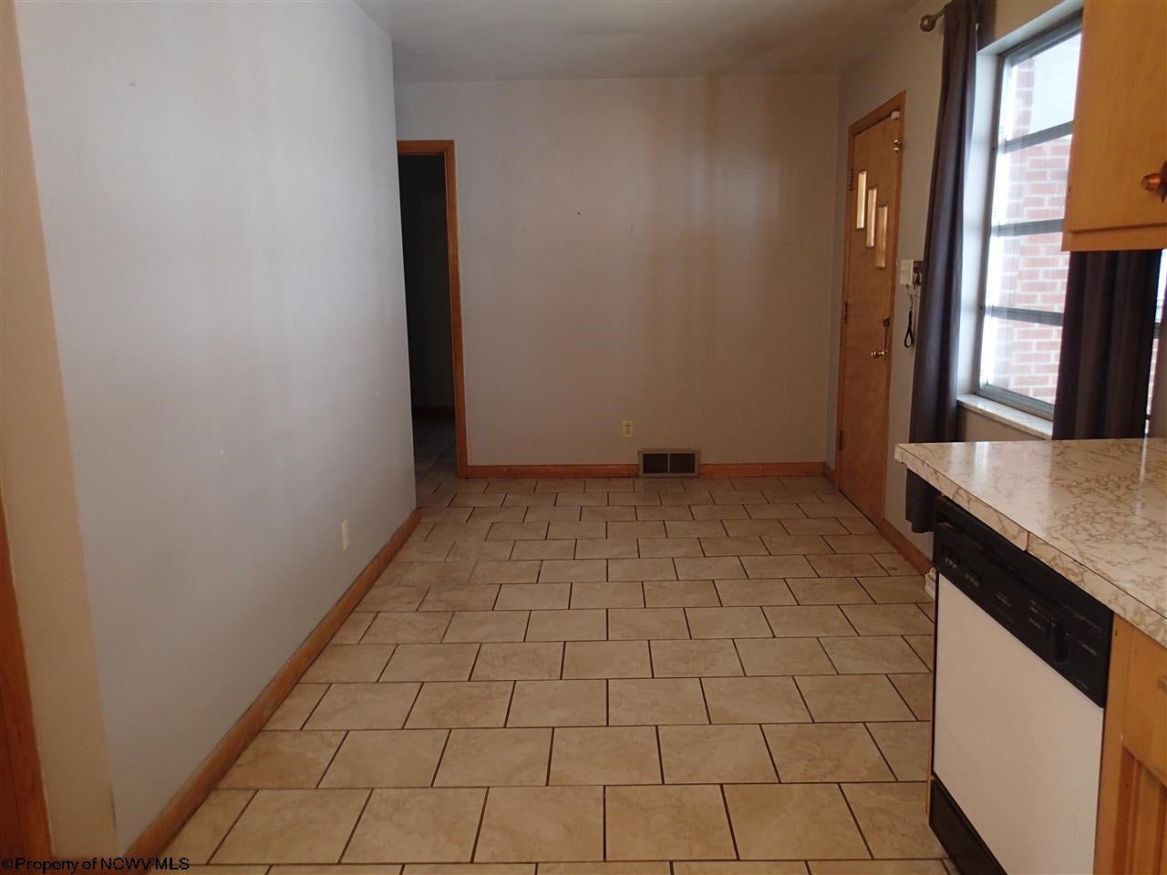 202 Main Street Rivesville, WV 26588 - Photo 5 of 17 Gallery Image 5