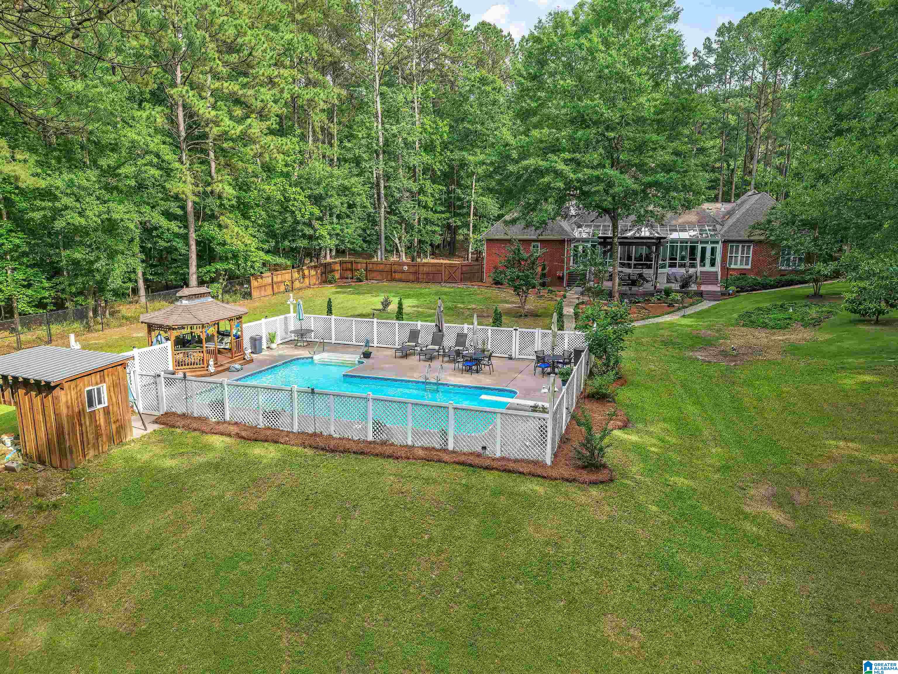 135 Weatherly Way Pelham, AL 35124 - Photo 52 of 61