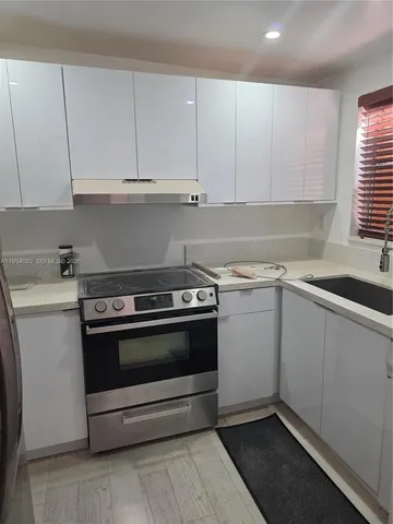 $280,000 | 1095 West 40th Street, Unit 26, Hialeah, FL 33012