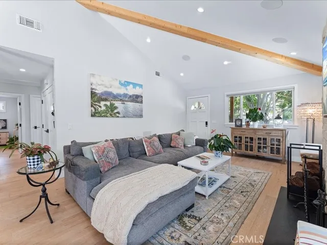 $2,700,000 | 168 Monte Vista Avenue, Costa Mesa, CA 92627