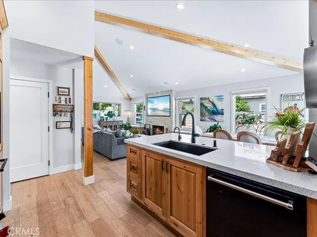 $2,700,000 | 168 Monte Vista Avenue, Costa Mesa, CA 92627