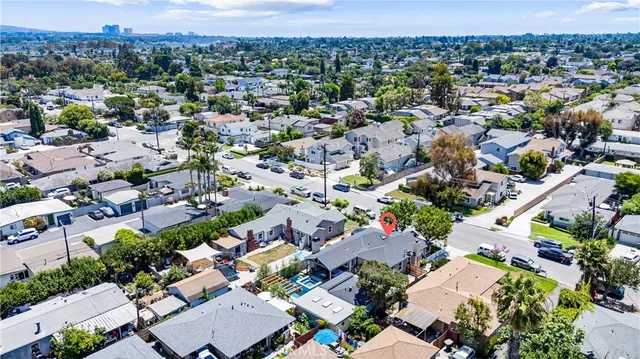 $2,700,000 | 168 Monte Vista Avenue, Costa Mesa, CA 92627
