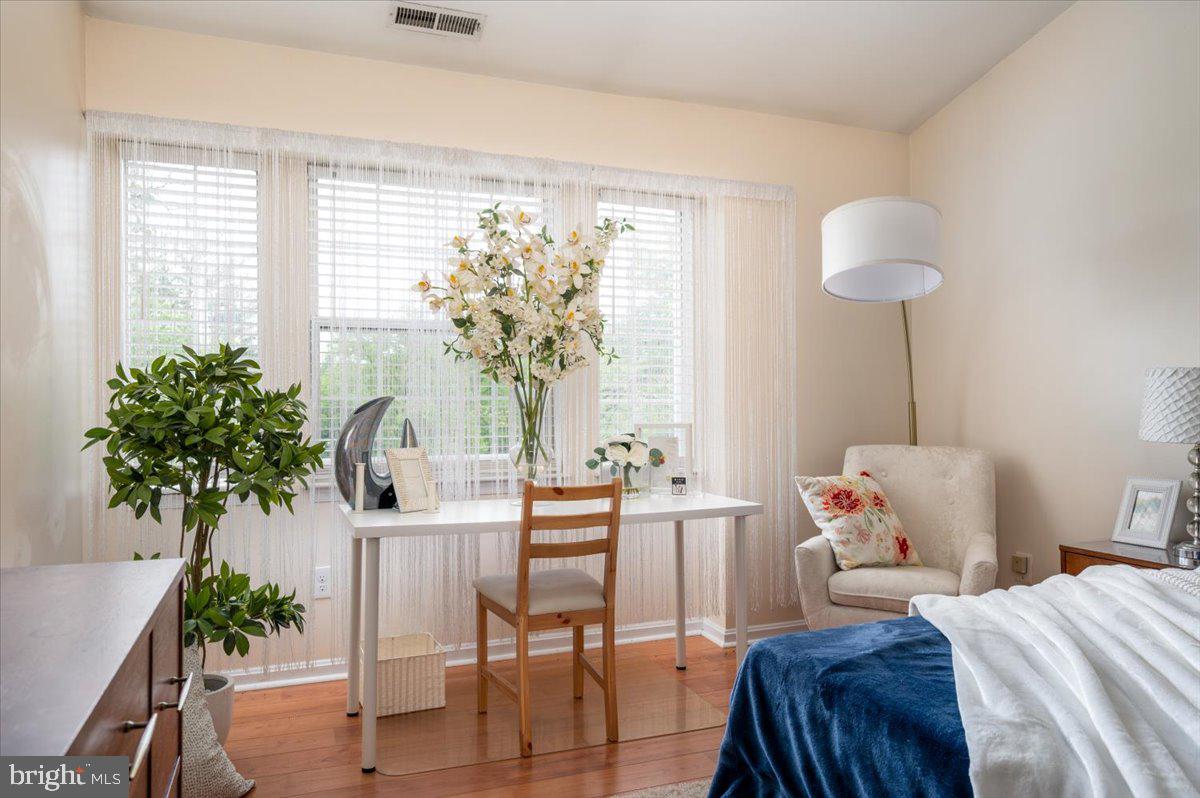 8561 Falls Run Road, Unit I Ellicott City, MD 21043 - Photo 29 of 35 Gallery Image 29