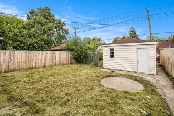 $125,000 | 19312 Goulburn Avenue, Detroit, MI 48205