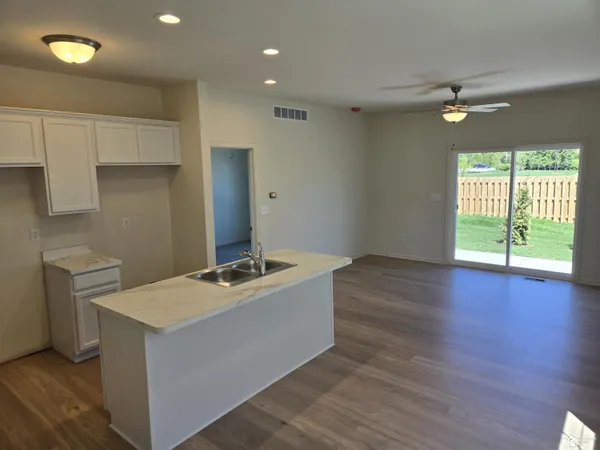 $279,000 | 807 Plum Vlg Drive, Unit 57, Monroe, MI 48161