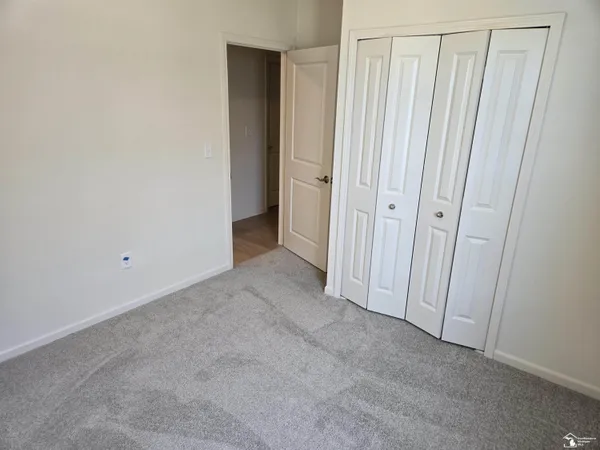 $279,000 | 807 Plum Vlg Drive, Unit 57, Monroe, MI 48161