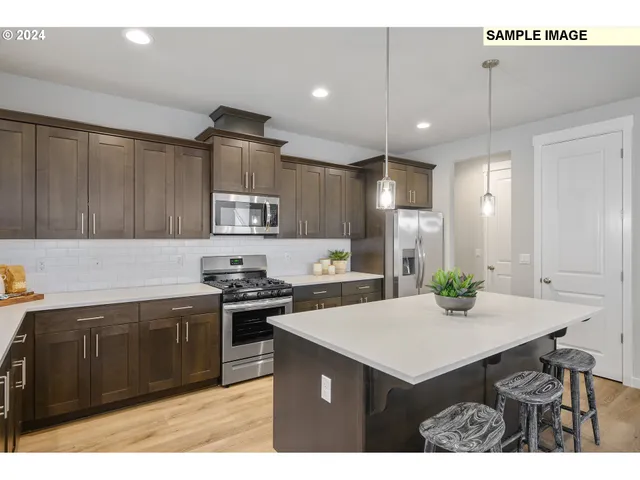 $714,960 | 201 North 89th Loop, Unit 239, Ridgefield, WA 98642