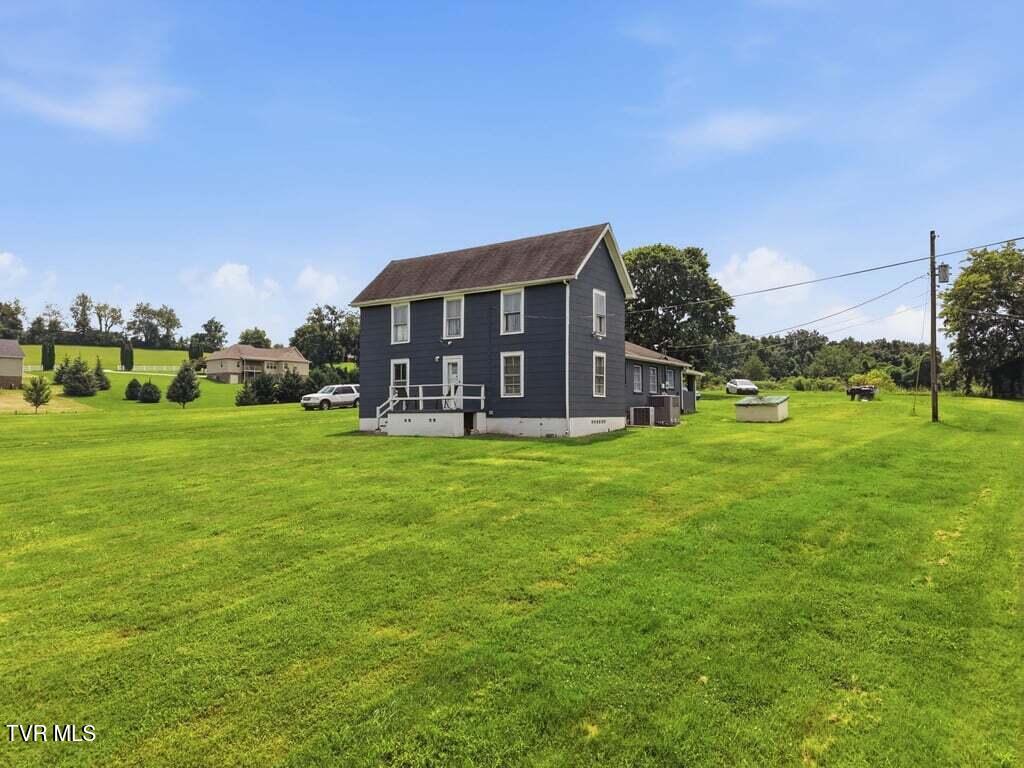 990 Dover Rd - 1
