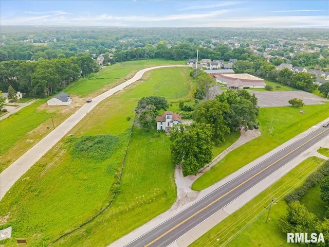 $220,999 | 4804 Northwest Boulevard, Davenport, IA 52806