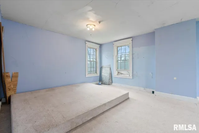 $220,999 | 4804 Northwest Boulevard, Davenport, IA 52806