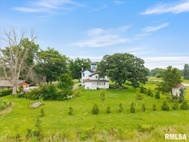 $220,999 | 4804 Northwest Boulevard, Davenport, IA 52806