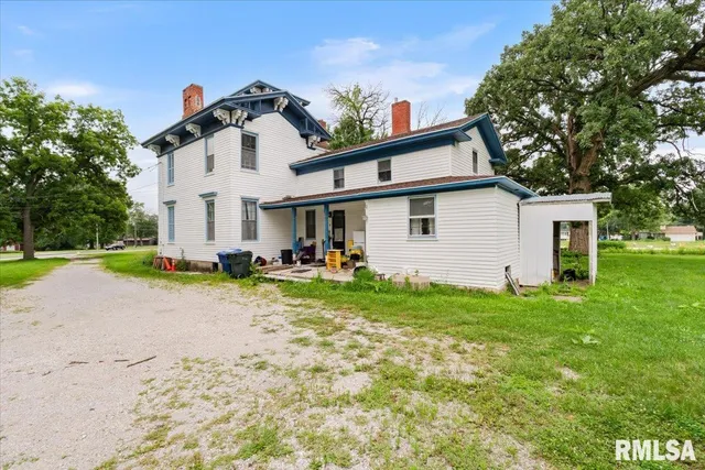 $220,999 | 4804 Northwest Boulevard, Davenport, IA 52806