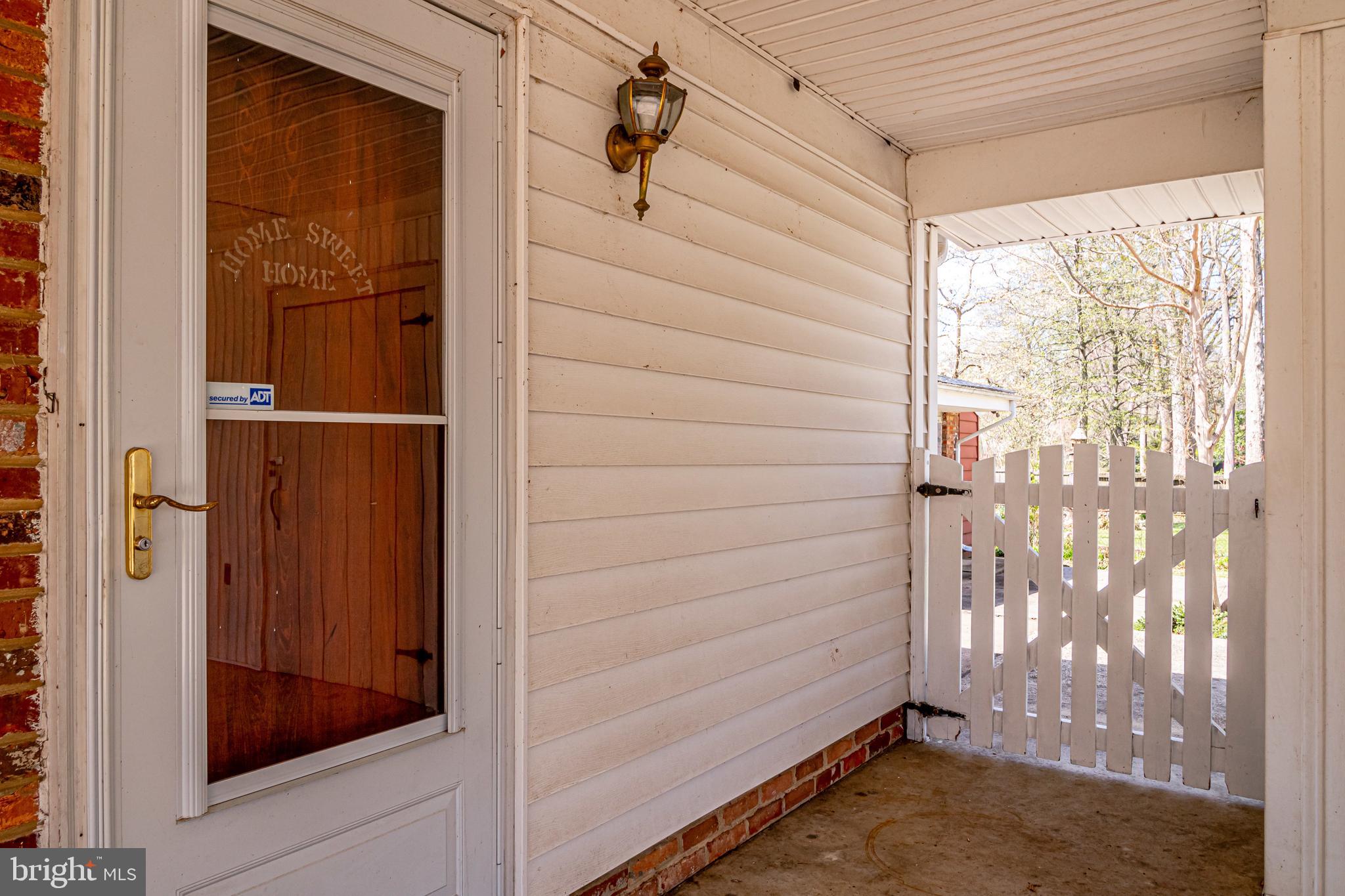 5307 Juliet Street Springfield, VA 22151 - Photo 5 of 62