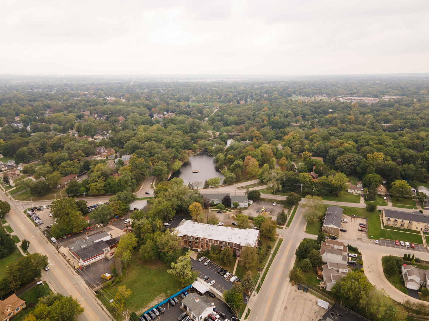 765 Terrace Court, Unit 206 Elgin, IL 60120 - Photo 26 of 31 an aerial view of residential houses with city view