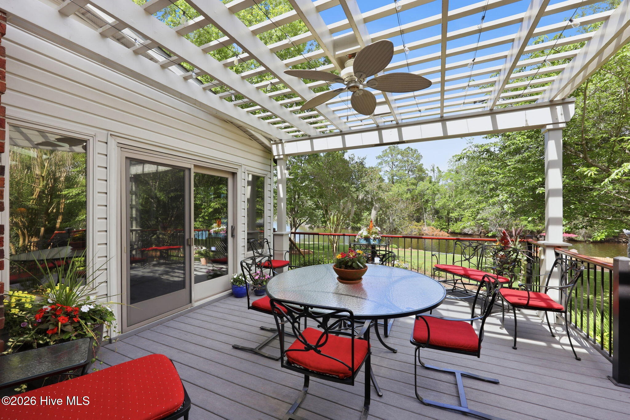 2406 Harbor Island Road New Bern, NC 28562 - Photo 56 of 72 24-web-or-mls-0C0A5892