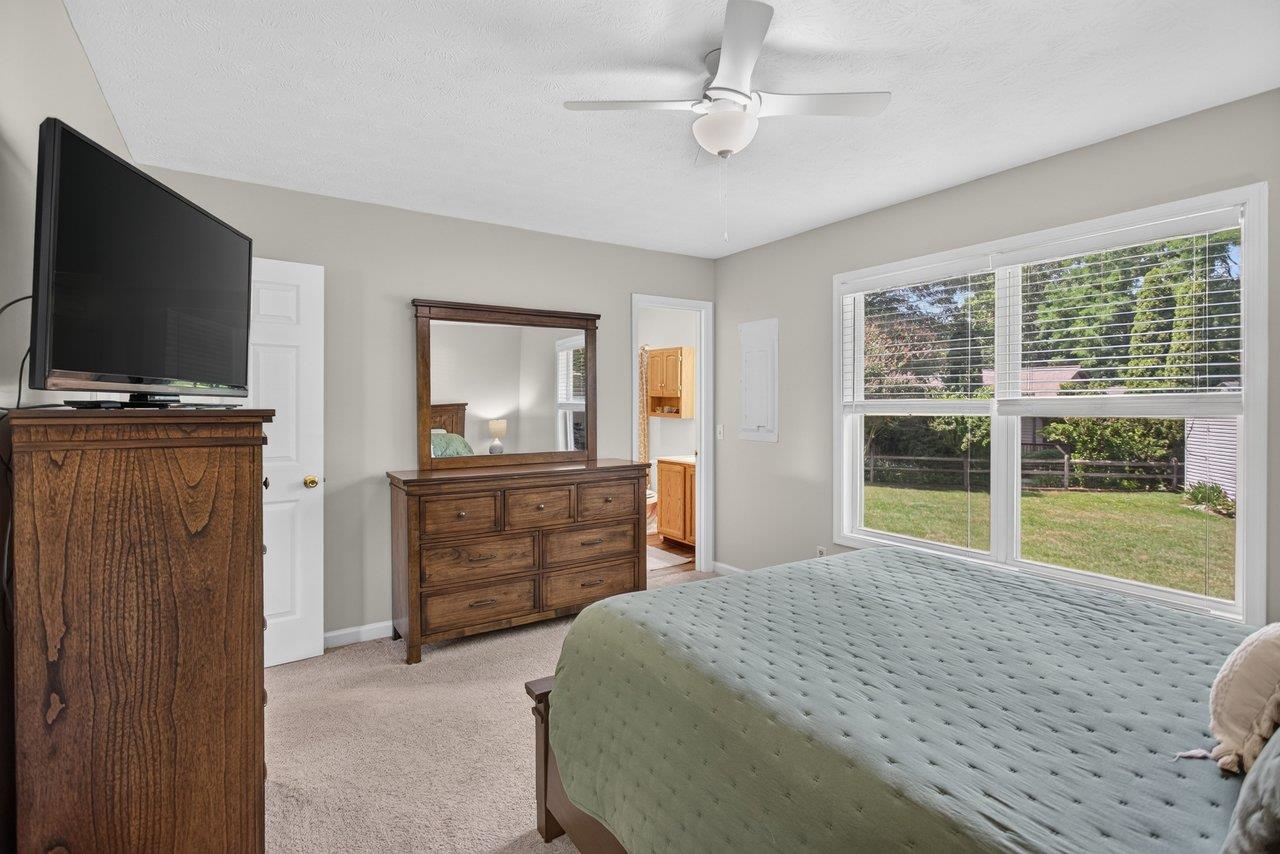 503 East Riverside Drive Bridgewater, VA 22812 - Photo 22 of 65