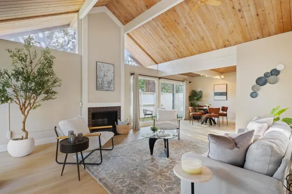 $1,199,888 | 715 Quetta Avenue, Unit B, Sunnyvale, CA 94087