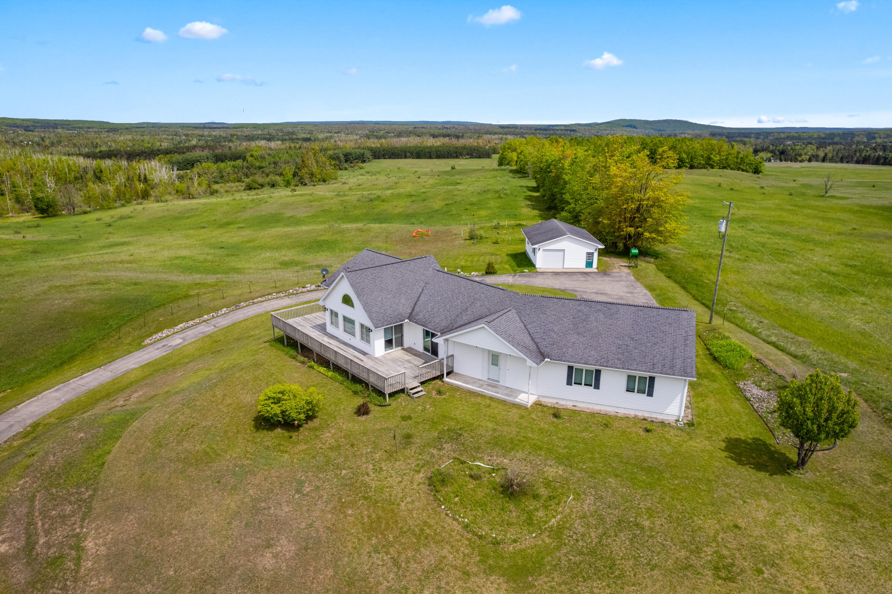 2180 Poquette Road Gaylord, MI 49735 - Photo 40 of 46 Gallery Image 40