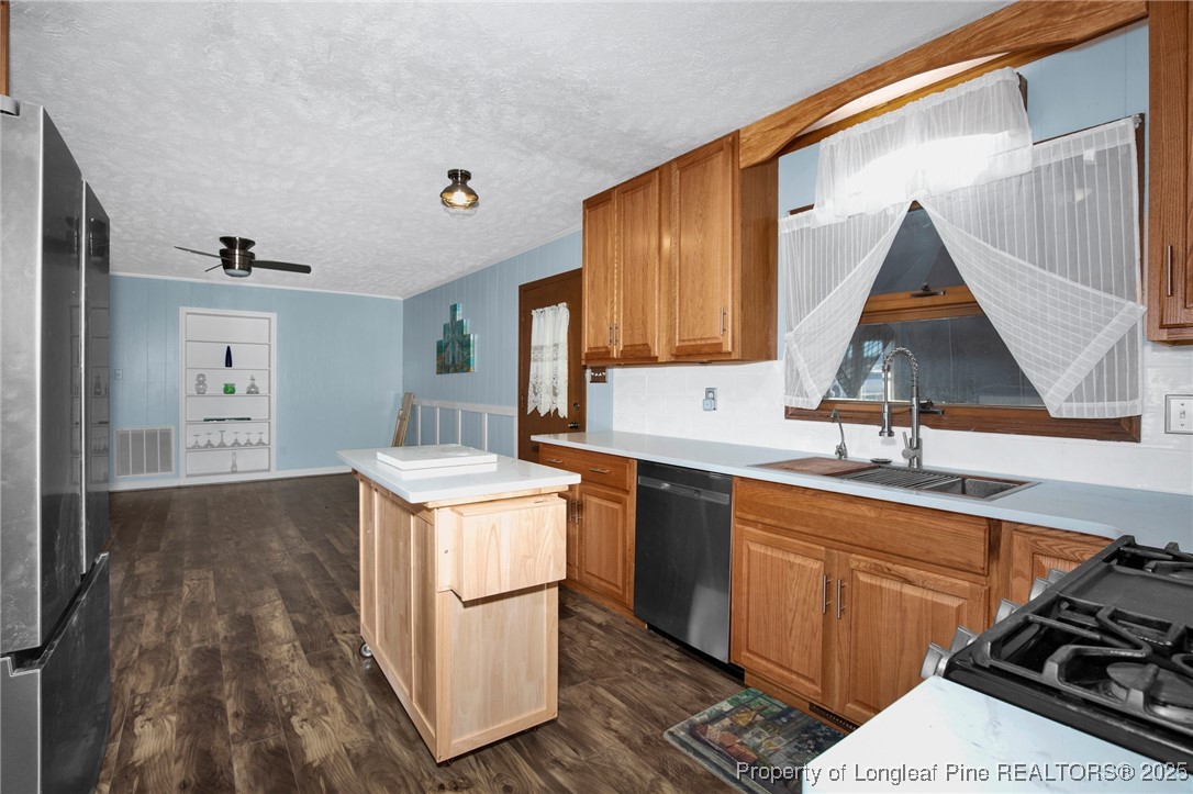 405 W Road Lumberton, NC 28358 - Photo 12 of 40