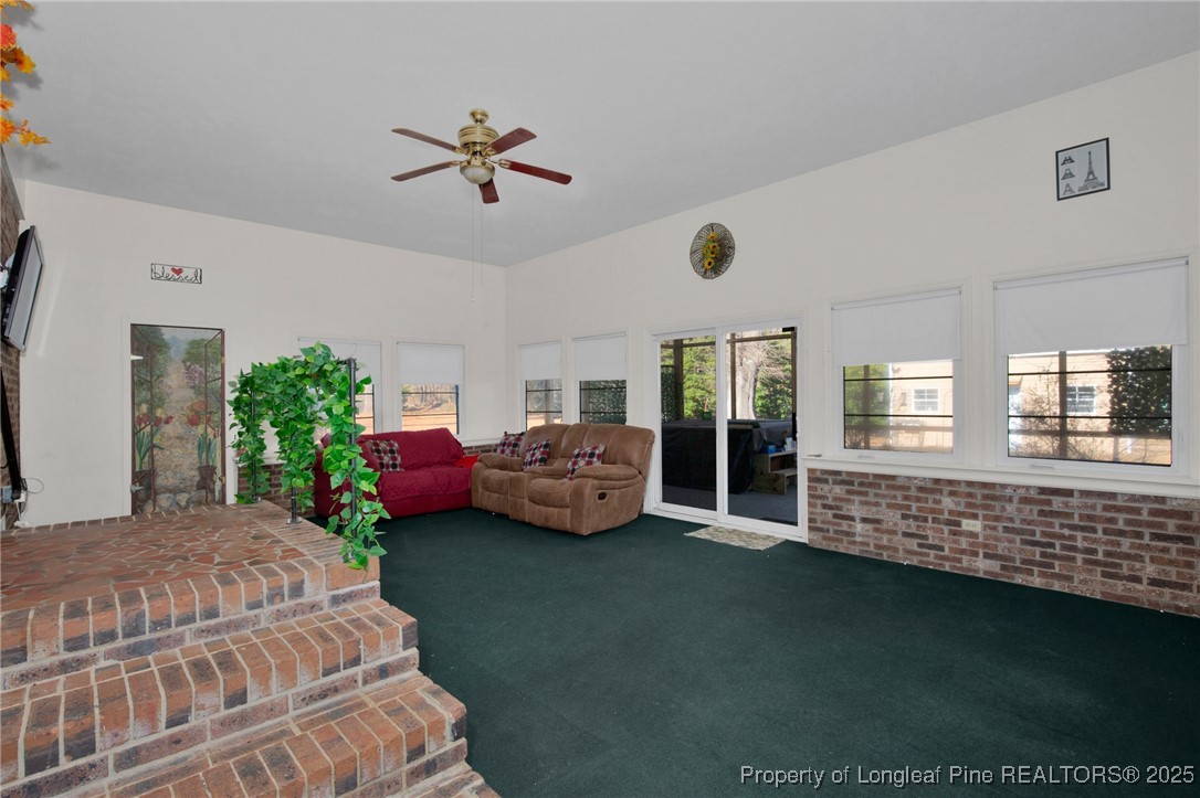 405 W Road Lumberton, NC 28358 - Photo 27 of 40