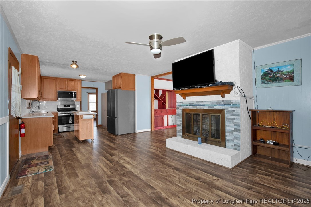 405 W Road Lumberton, NC 28358 - Photo 6 of 40