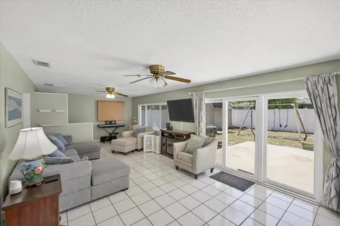 $499,000 | 3067 Kapok Kove Drive, Clearwater, FL 33759