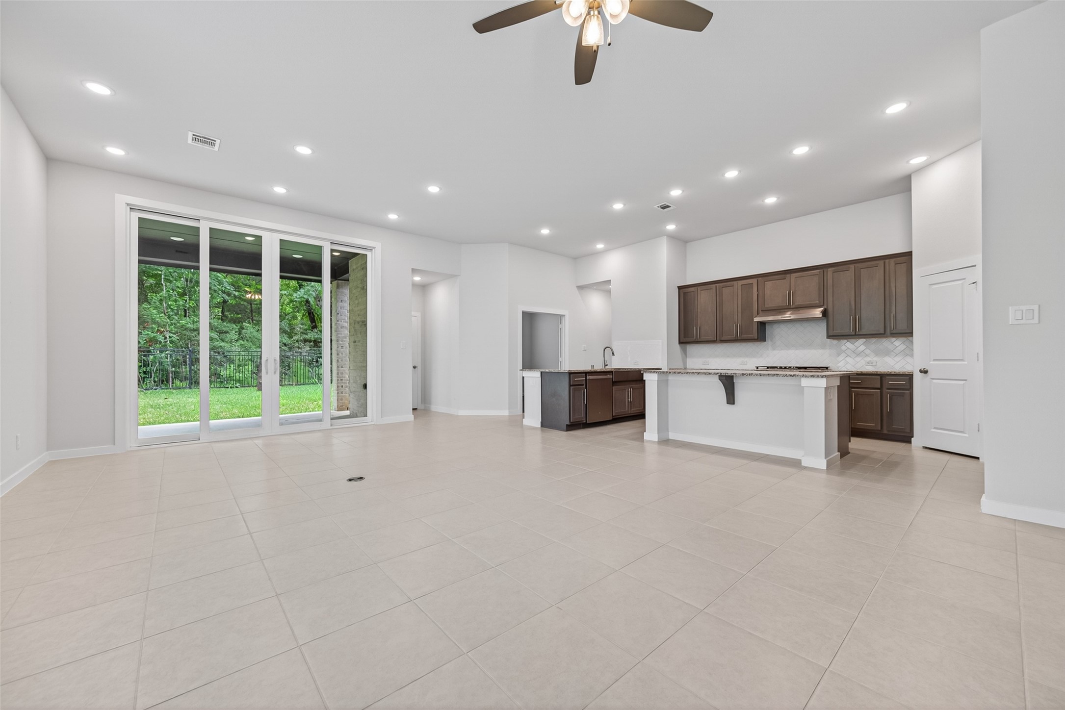 212 Milas Cove Montgomery, TX 77316 - Photo 6 of 50