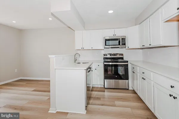 $2,950 | 1116 Soho Court, Unit 97, Crofton, MD 21054