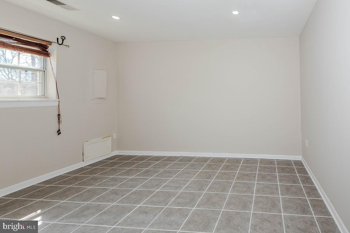 1116 Soho Court, Unit 97 Crofton, MD 21054 - Photo 23 of 38