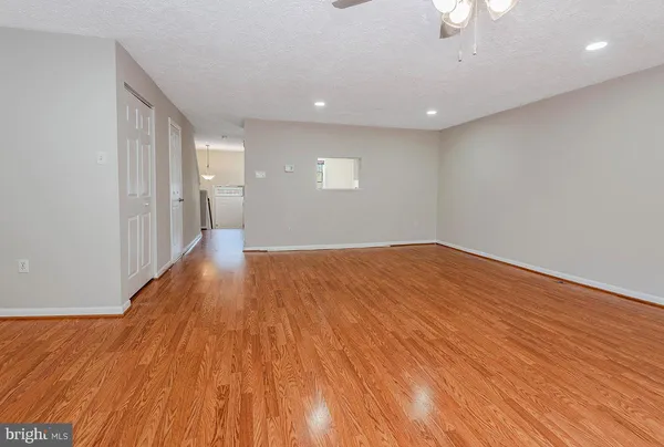 $2,950 | 1116 Soho Court, Unit 97, Crofton, MD 21054