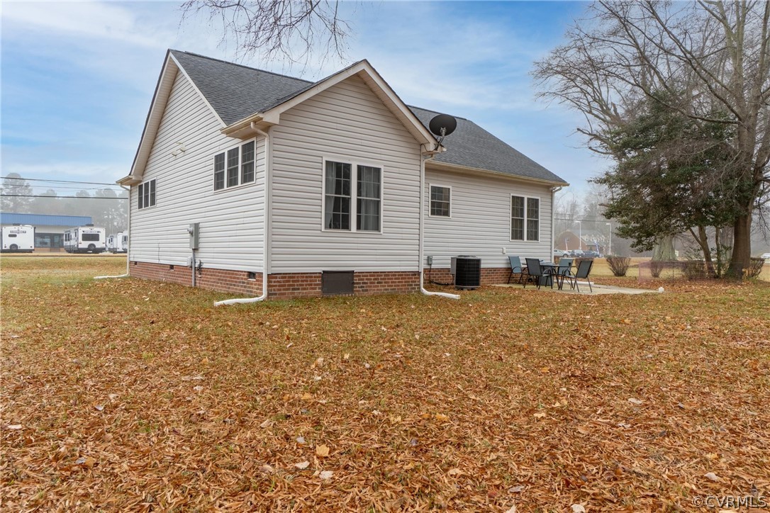 18728 Eltham Road West Point, VA 23181 - Photo 18 of 20 Gallery Image 18