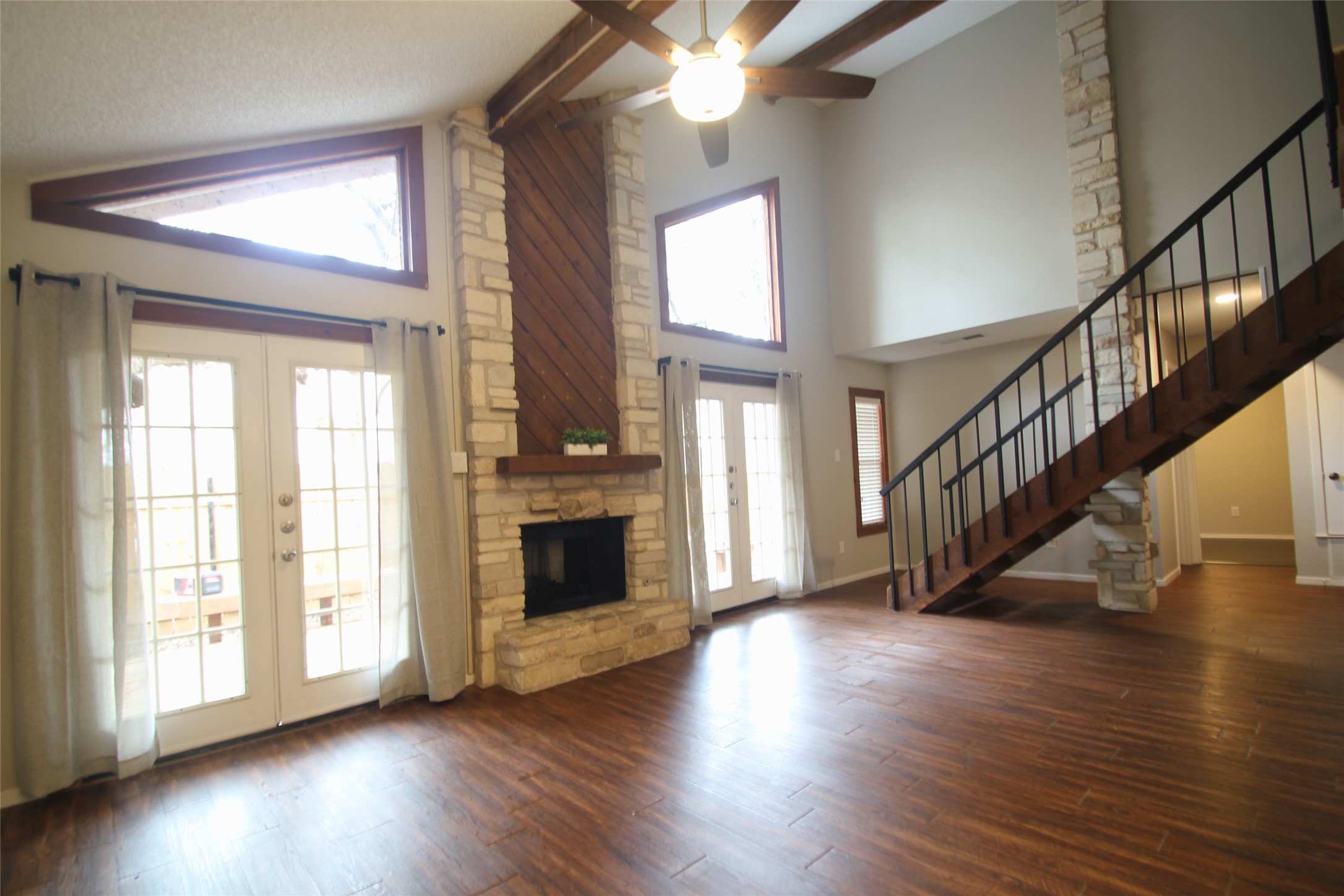 1712 Cinnamon Path, Unit A Austin, TX 78704 - Photo 22 of 33