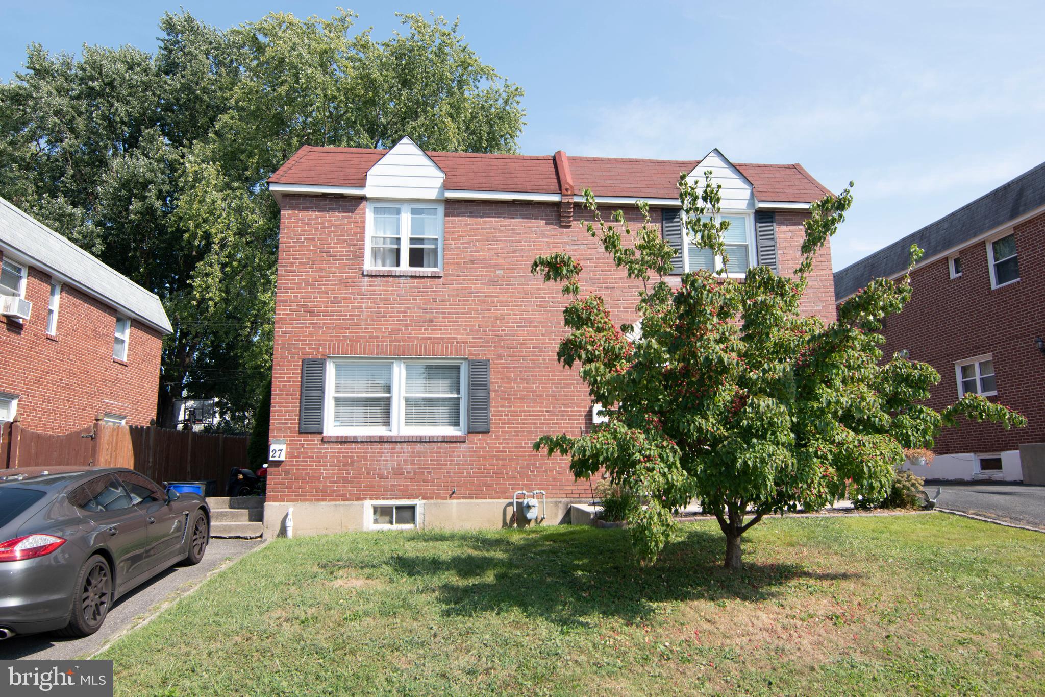 27 West Garrison Road Brookhaven, PA 19015 - Photo 1 of 20 Gallery Image 1