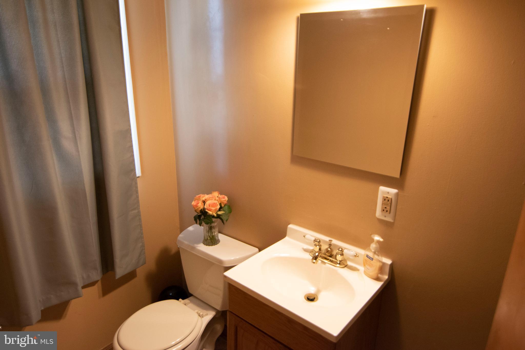 27 West Garrison Road Brookhaven, PA 19015 - Photo 17 of 20 Gallery Image 17