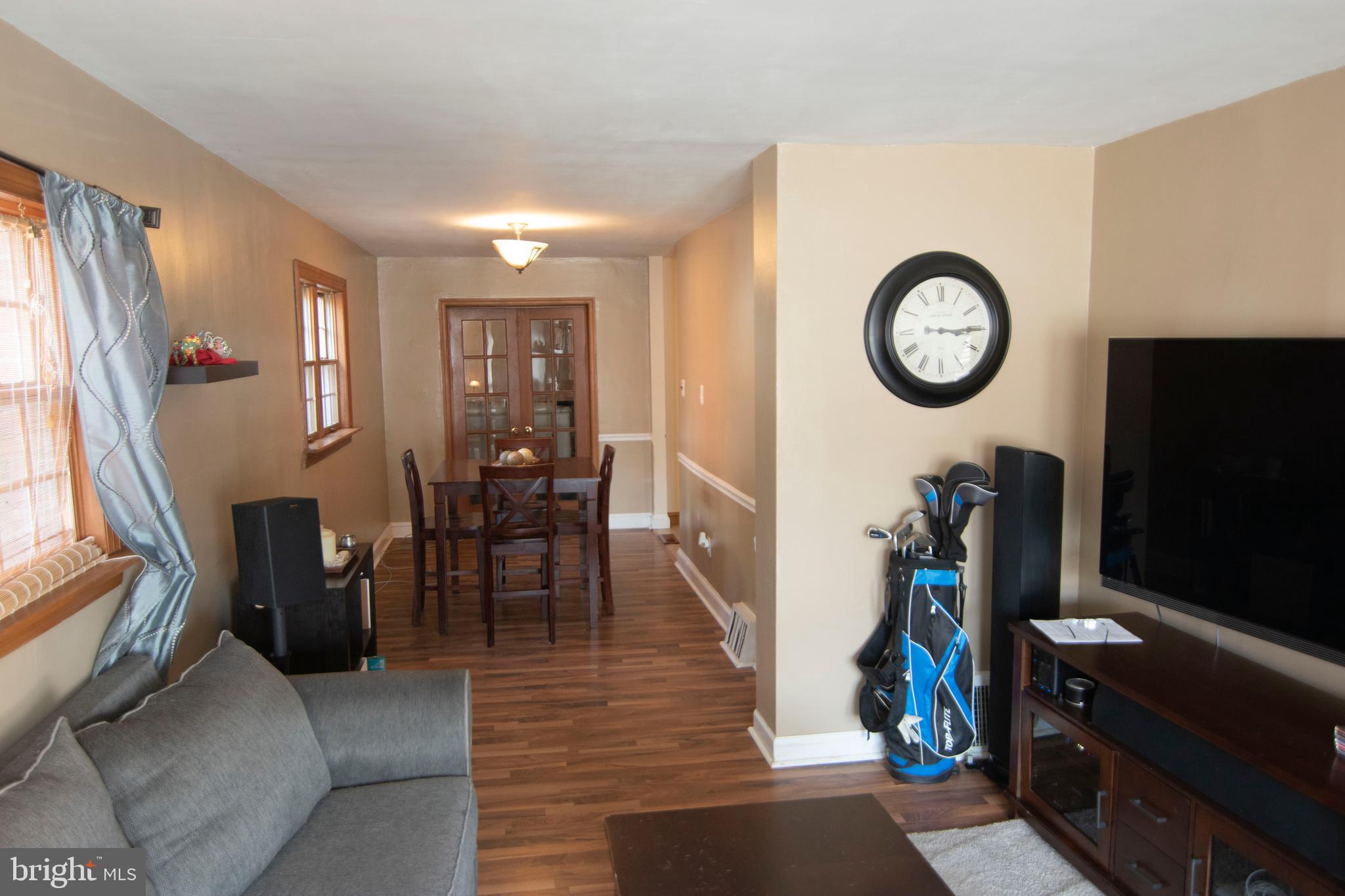 27 West Garrison Road Brookhaven, PA 19015 - Photo 5 of 20 Gallery Image 5