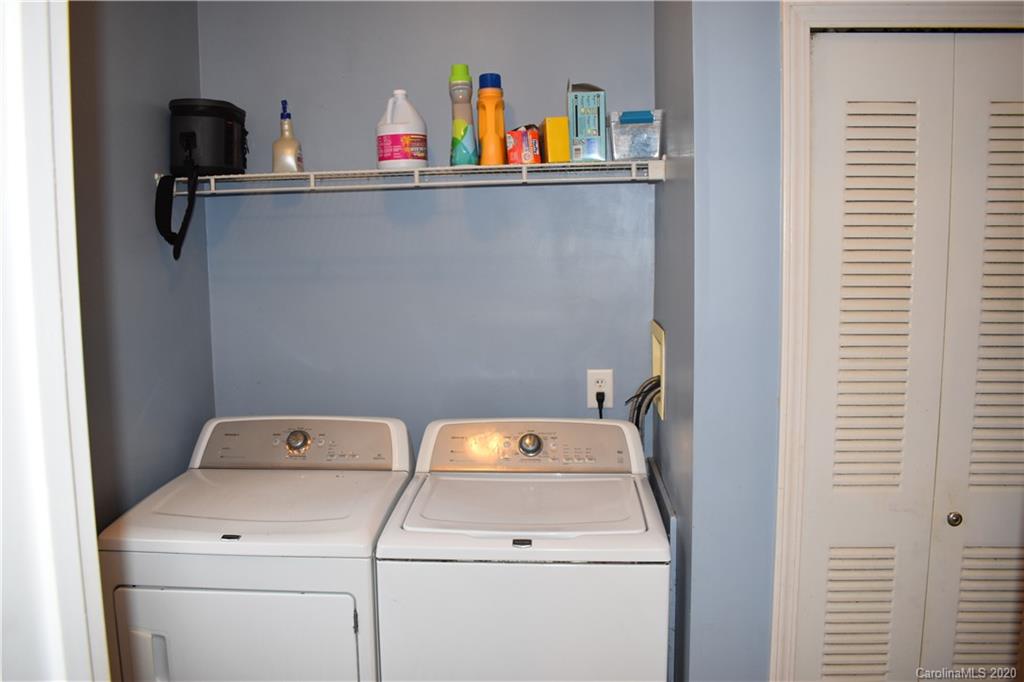 403 Randall Road Marion, NC 28752 - Photo 15 of 48 Gallery Image 15