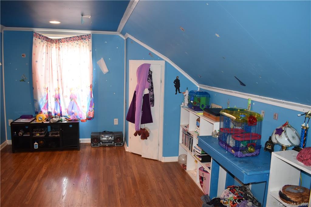 403 Randall Road Marion, NC 28752 - Photo 25 of 48 Gallery Image 25